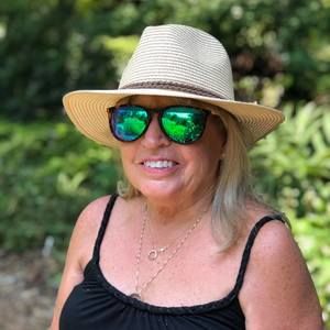 Meet your Posher, Martha